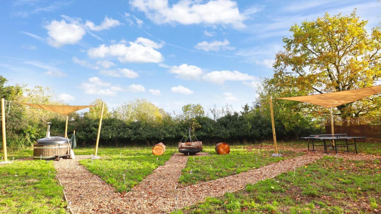 Luxury Dome With Private Wood-Fired Hot Tub Hotel Oxford Exterior photo