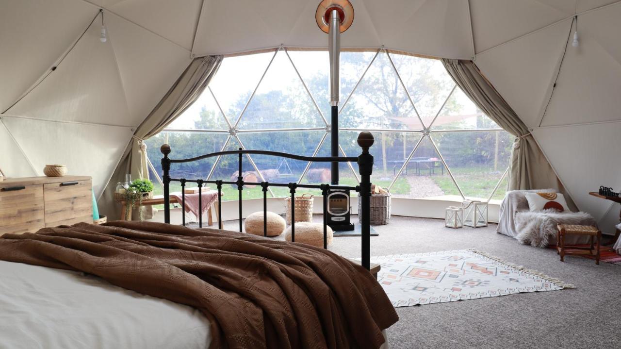 Luxury Dome With Private Wood-Fired Hot Tub Hotel Oxford Exterior photo